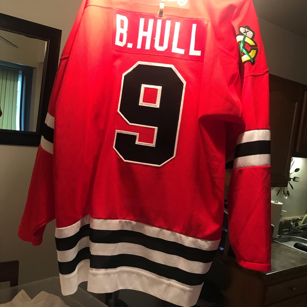 Bobby Hull autographed Hockey Jersey